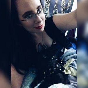 Meet your Posher, Jenny